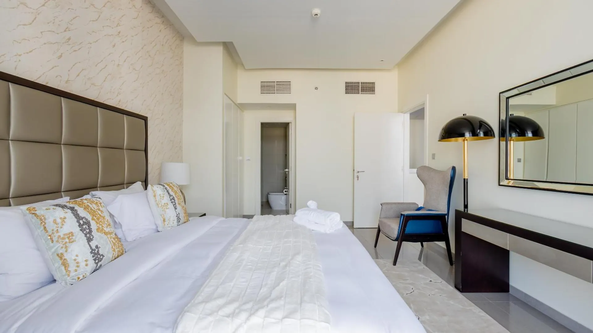 Nasma Luxury Stays Dubai United Arab Emirates
